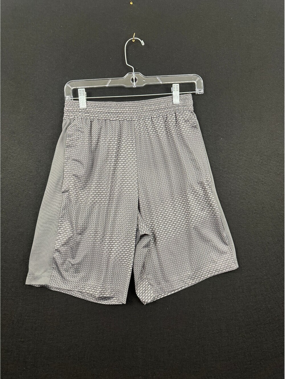 Under Armor Men's Gray Mesh Shorts with Drawstring Waist Men's Small